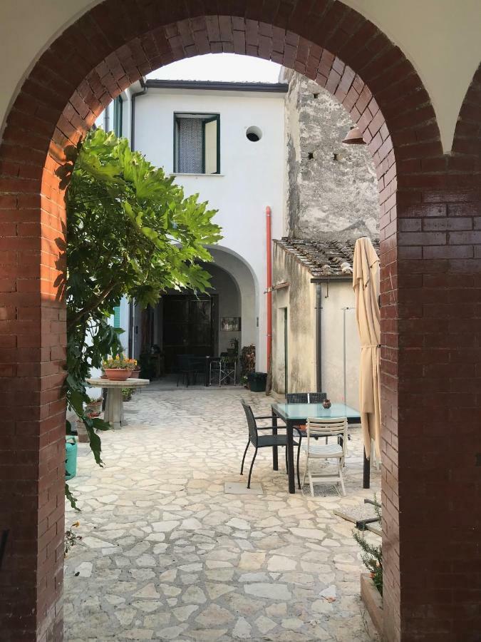 פישיאנו B&B Pozzo Dei Desideri מראה חיצוני תמונה